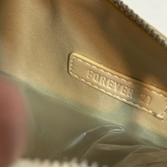 Forever 21 Cream Mini Crossbody Bag - Picture 6 of 6
